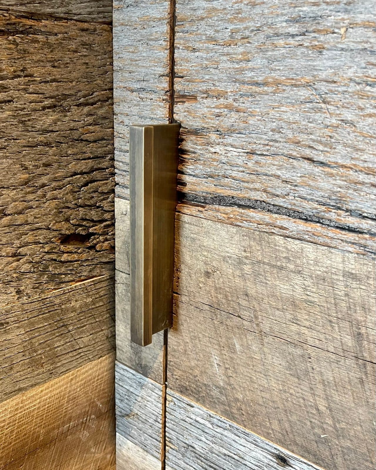 Columnar Handle
