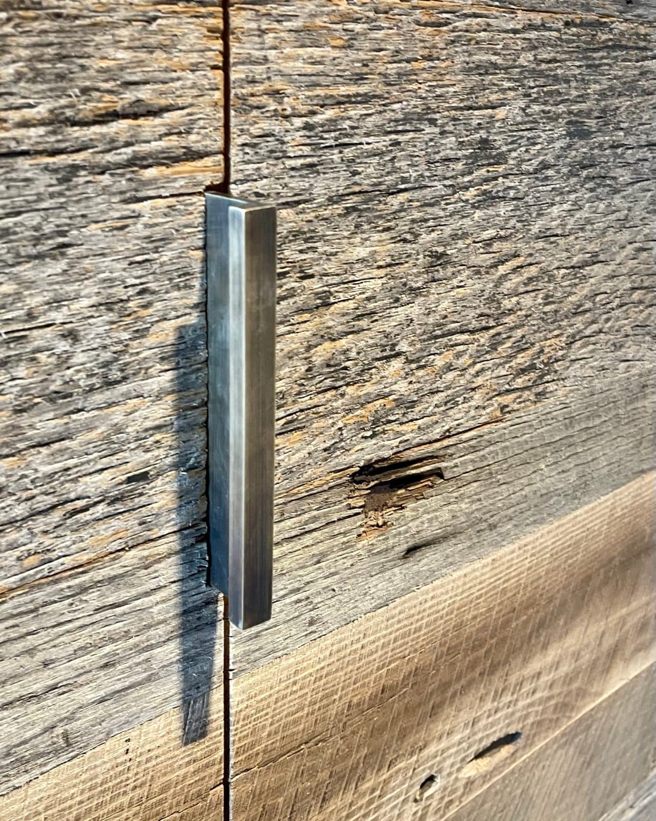 Columnar Handle — view 2